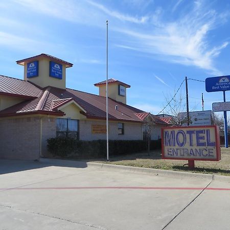 Americas Best Value Inn Weatherford Bagian luar foto